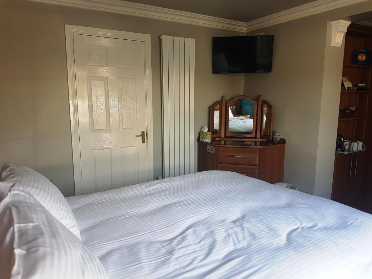 Highfields Self Contained Studio Bed & Breakfast Нюри Екстериор снимка